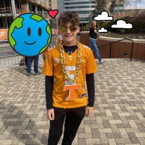 Meet your Posher, Carol